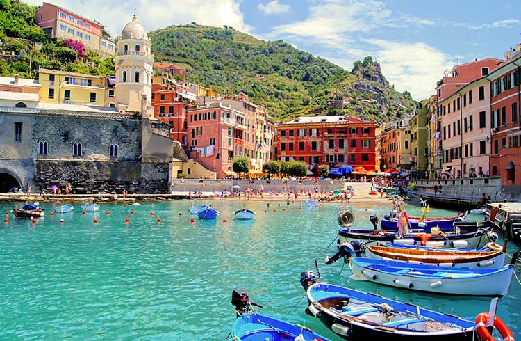8 Top Reasons to Travel to Italy