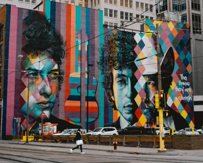 Huge Bob Dylan Mural